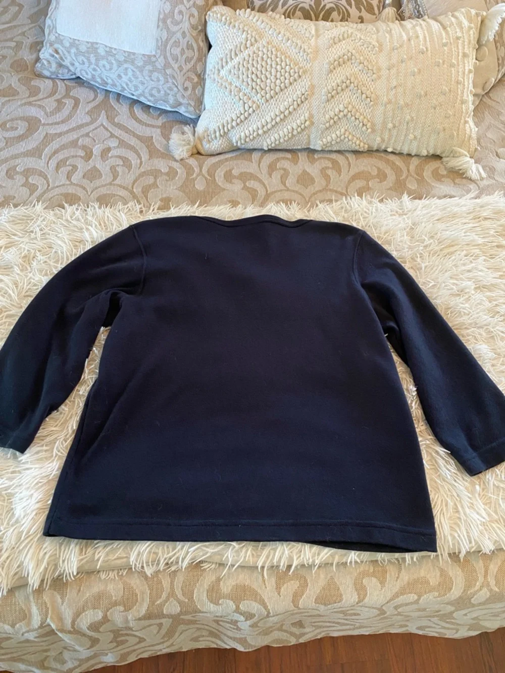 Las Olas Beaded V-Neck Top Size S Navy 3/4 Sleeve Embellished Blouse
